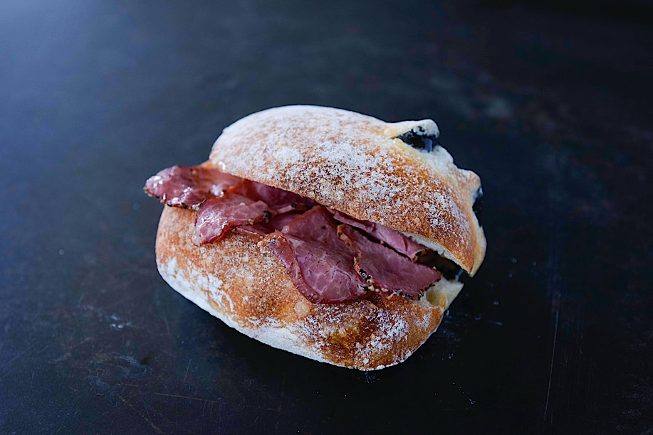 ビーフパストラミ&リュスティック